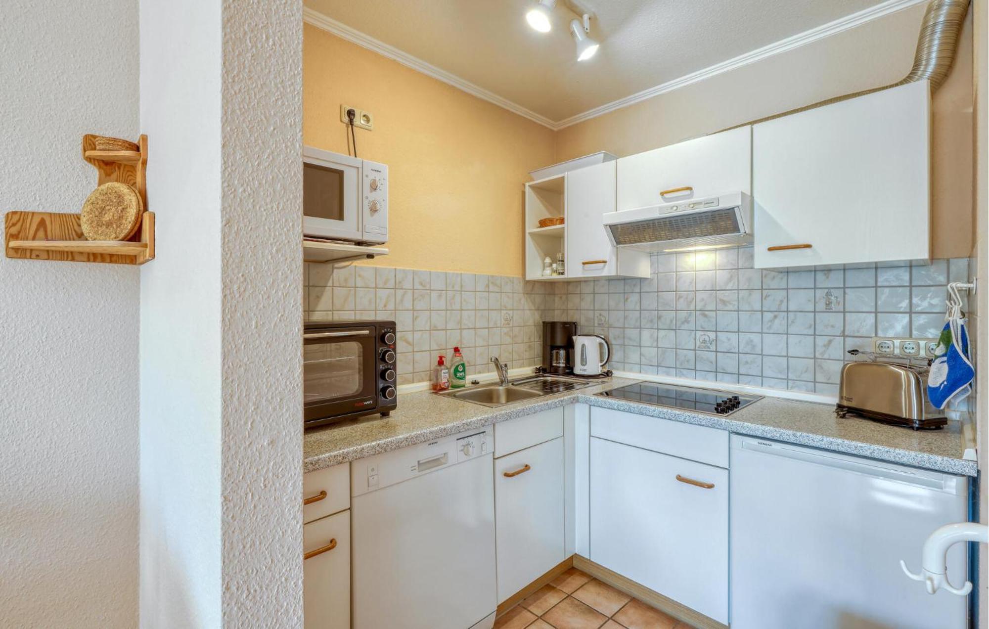 Nice Home In Toenning With Kitchen Luaran gambar